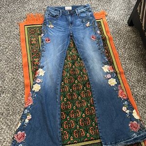 Driftwood Farrah Garden Party Jeans  27